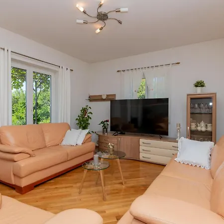 Cozy In Glavina Donja With Kitchen *