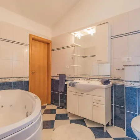 Cozy In Glavina Donja With Kitchen Σπίτι διακοπών Donja Glavina